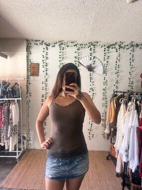 Y2K grail!! Vintage 2000s original Abercrombie brown lace tank